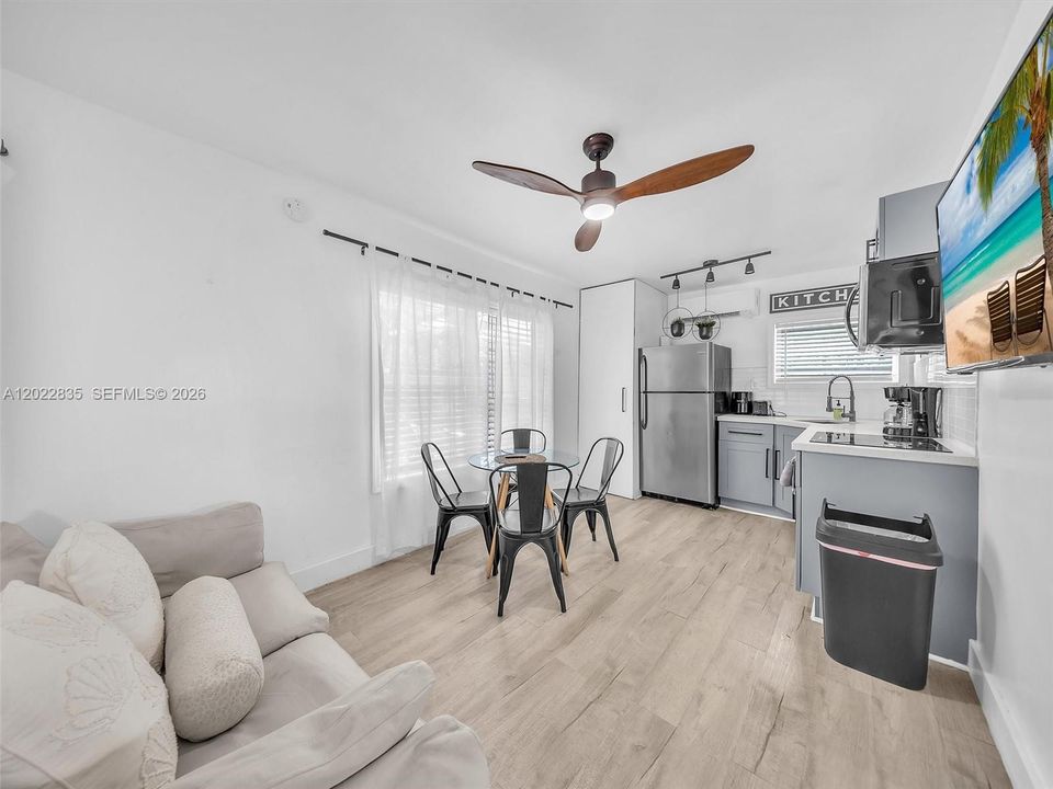 For Sale: $1,355,000 (0 beds, 0 baths, 2276 Square Feet)
