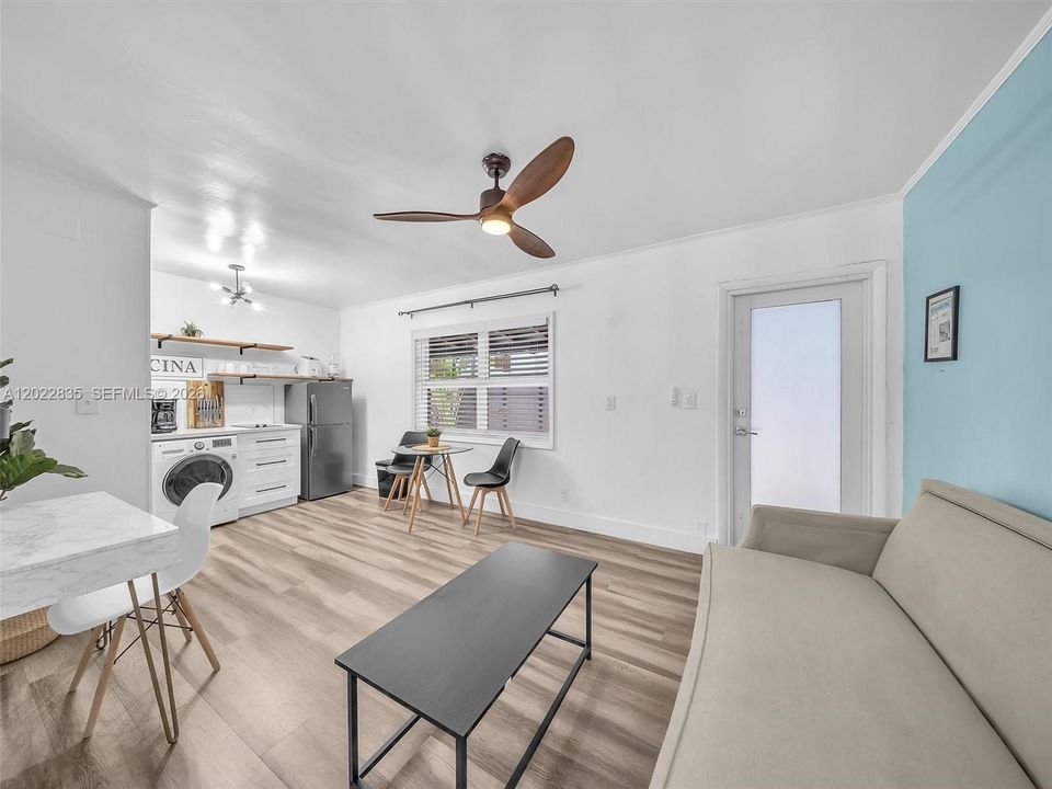 For Sale: $1,355,000 (0 beds, 0 baths, 2276 Square Feet)