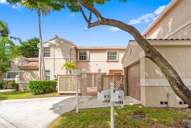For Rent: $3,250 (3 beds, 2 baths, 1666 Square Feet)