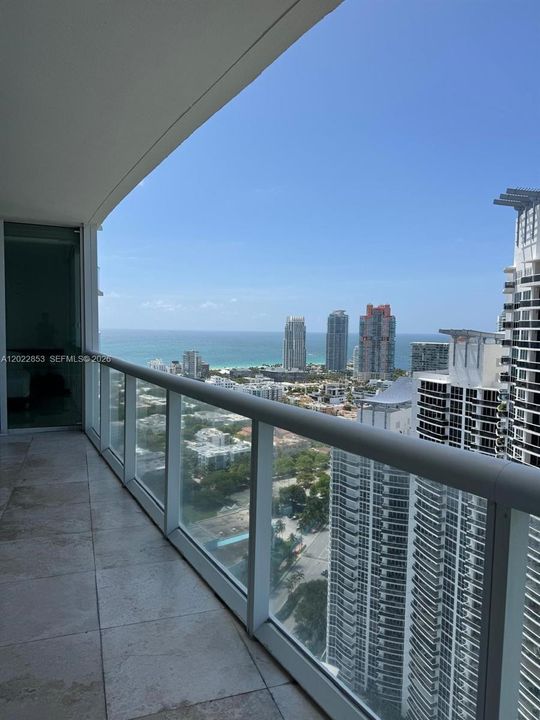 For Sale: $2,799,000 (2 beds, 2 baths, 1750 Square Feet)
