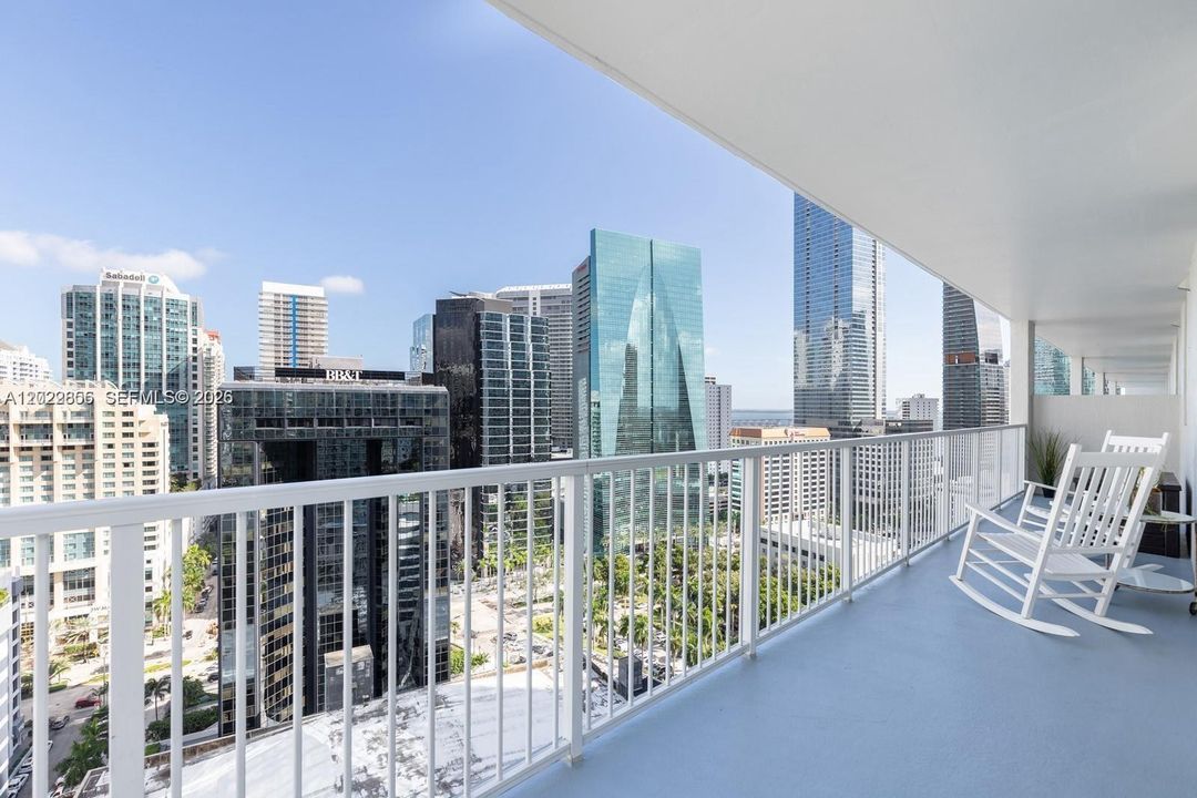 Activo con contrato: $460,000 (2 camas, 2 baños, 1149 Pies cuadrados)