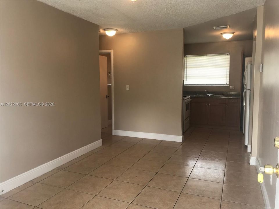 For Rent: $1,800 (2 beds, 1 baths, 0 Square Feet)