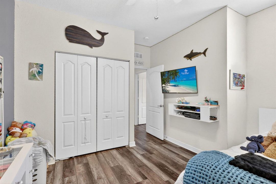 33-web-or-mls-5P1A6493