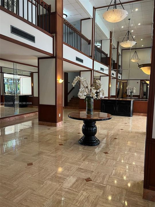 For Sale: $189,000 (1 beds, 1 baths, 1066 Square Feet)