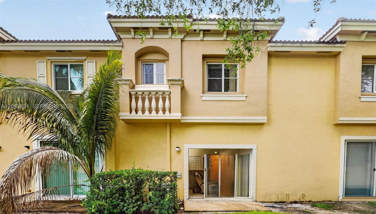 En Venta: $430,000 (3 camas, 2 baños, 1656 Pies cuadrados)