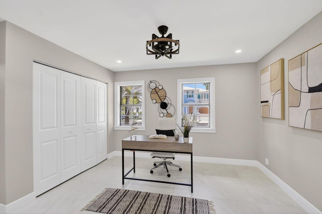 308 Greymon Dr