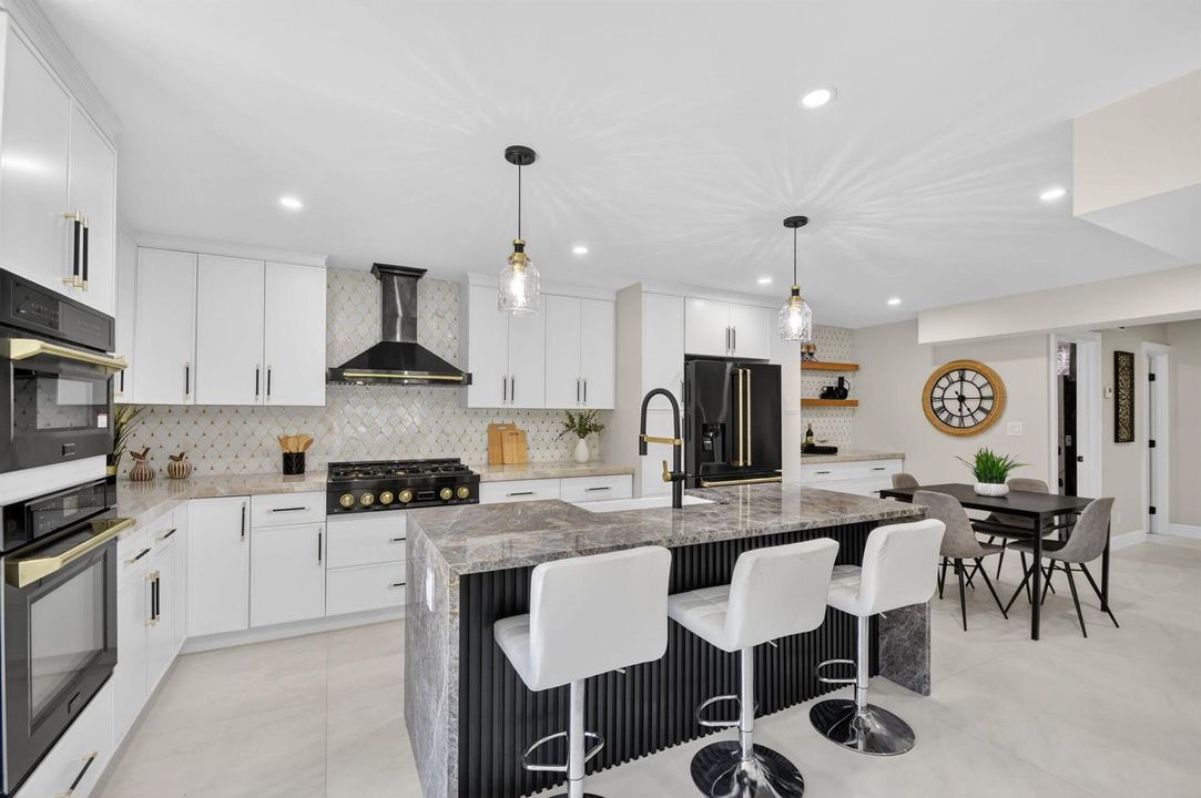 308 Greymon Dr