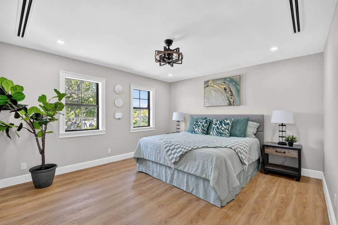 308 Greymon Dr