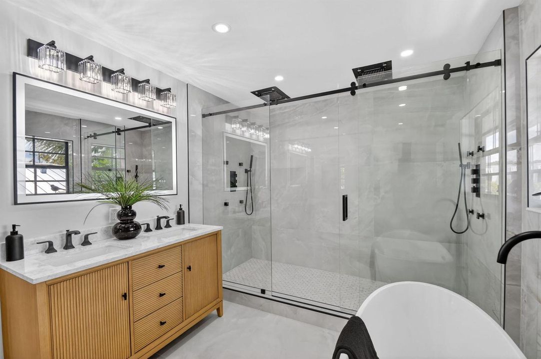 308 Greymon Dr