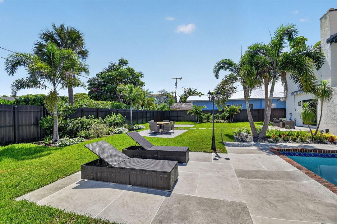 308 Greymon Dr