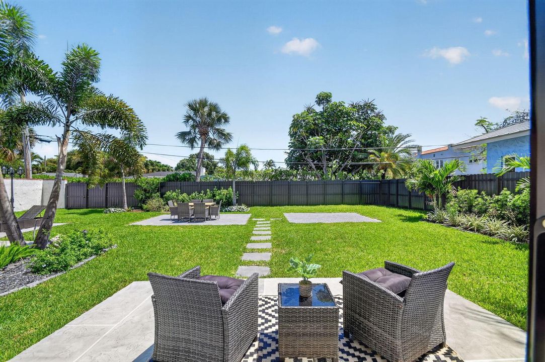 308 Greymon Dr