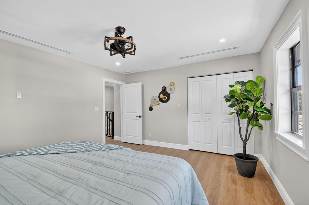 308 Greymon Dr