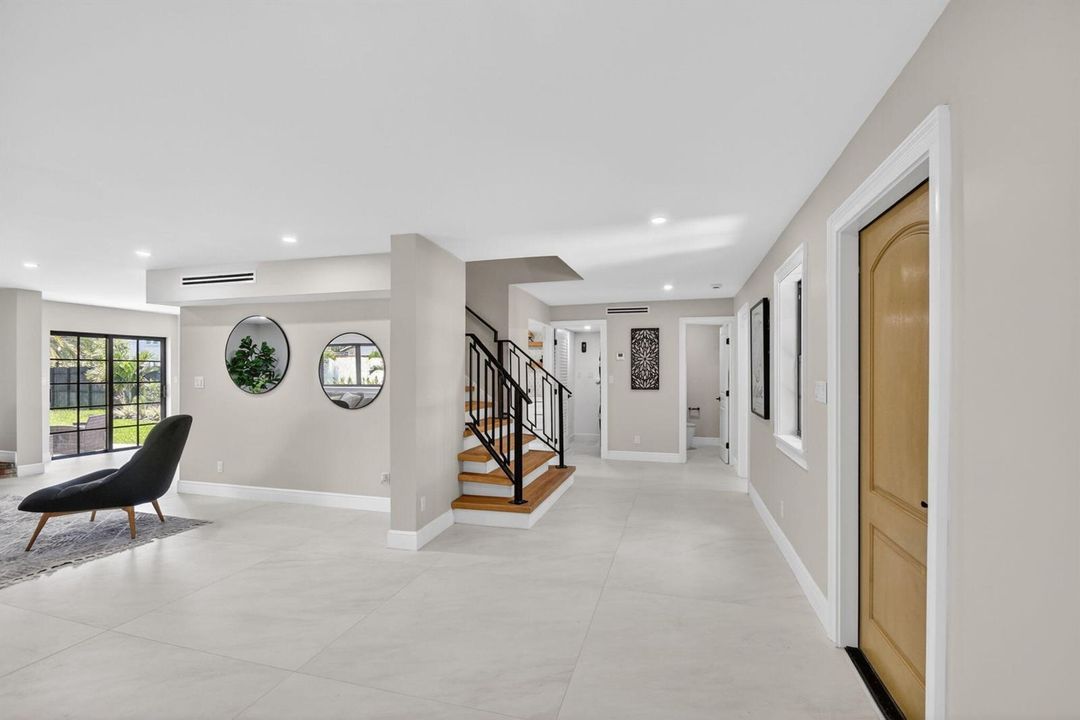 308 Greymon Dr