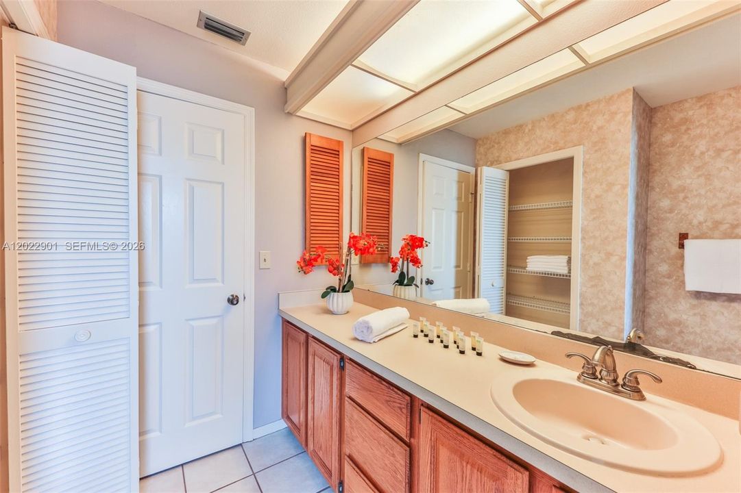 For Sale: $759,000 (4 beds, 2 baths, 0 Square Feet)