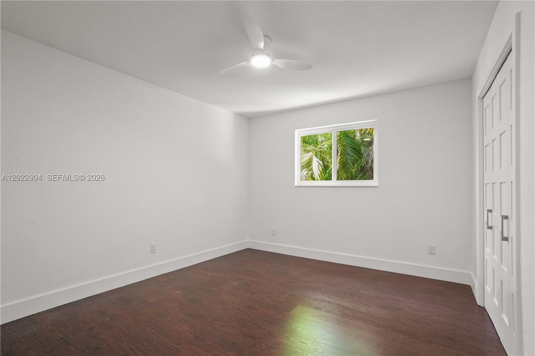 For Sale: $2,100,000 (4 beds, 3 baths, 2981 Square Feet)