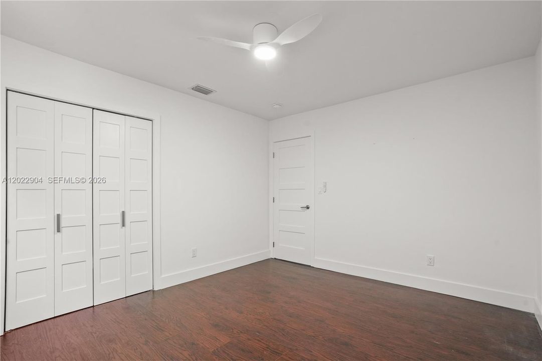 For Sale: $2,100,000 (4 beds, 3 baths, 2981 Square Feet)