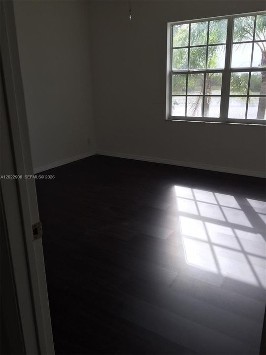 For Rent: $3,500 (3 beds, 2 baths, 1469 Square Feet)