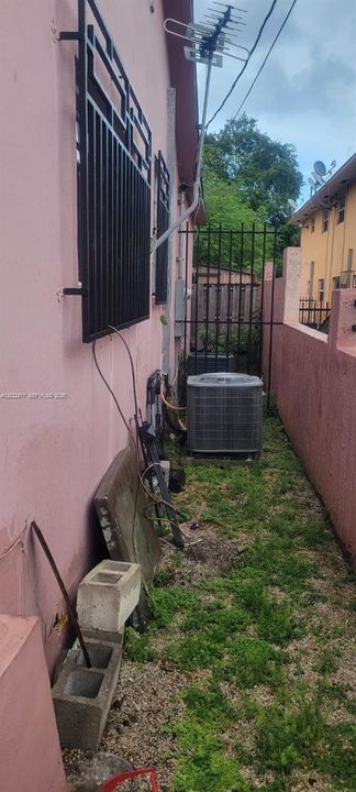 En Venta: $525,000 (3 camas, 2 baños, 1092 Pies cuadrados)