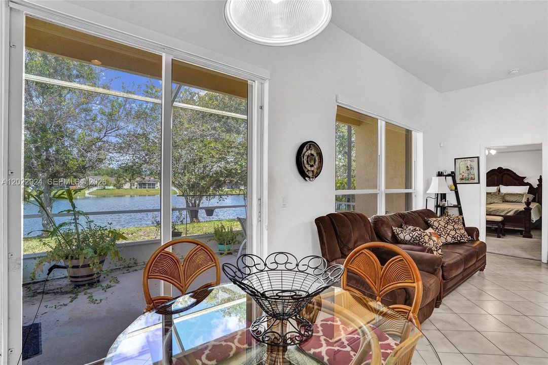 For Sale: $660,000 (3 beds, 2 baths, 1889 Square Feet)