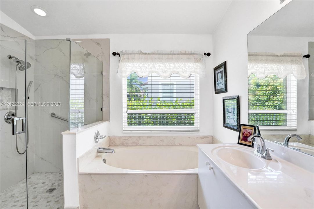 For Sale: $660,000 (3 beds, 2 baths, 1889 Square Feet)