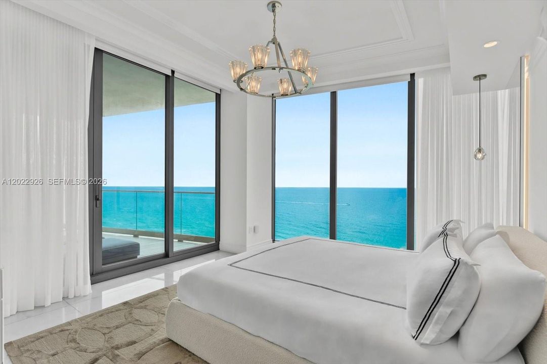 For Sale: $9,500,000 (4 beds, 4 baths, 3484 Square Feet)