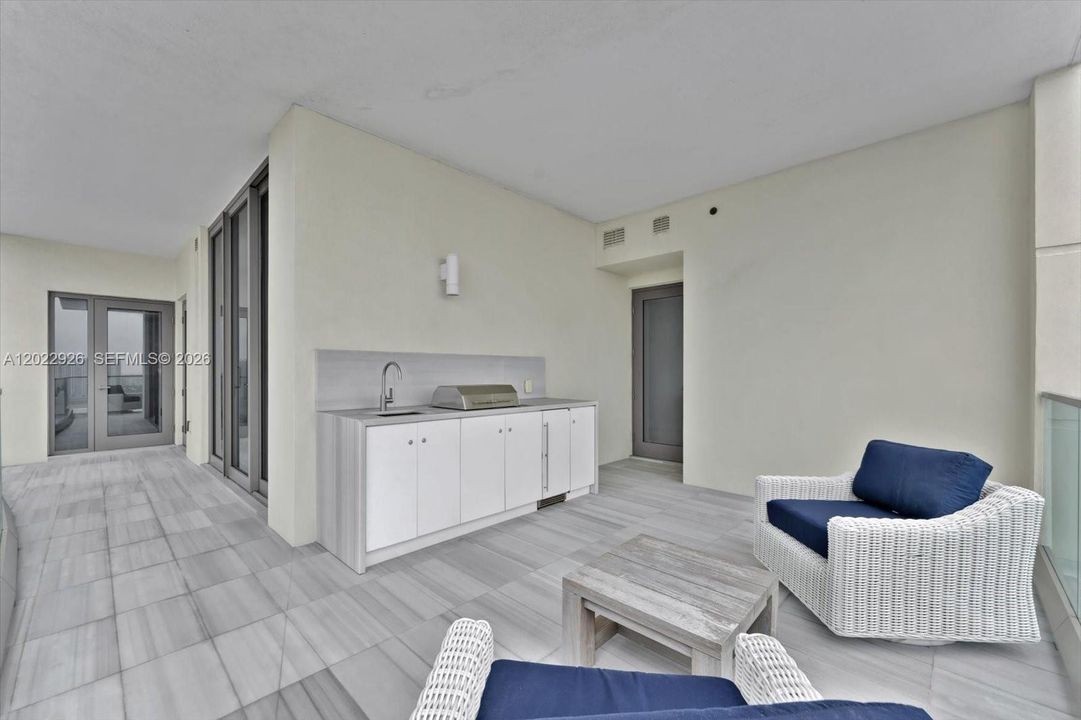 For Sale: $9,500,000 (4 beds, 4 baths, 3484 Square Feet)