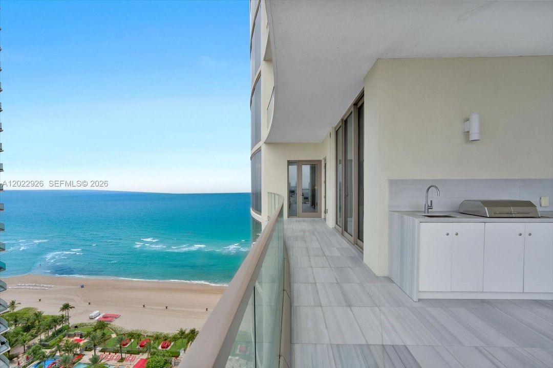 For Sale: $9,500,000 (4 beds, 4 baths, 3484 Square Feet)