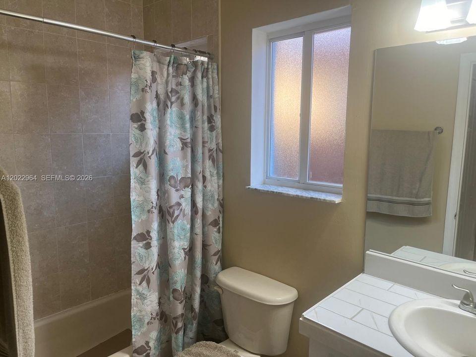 В аренду: $2,999 (3 спален, 2 ванн, 0 Квадратных фут)