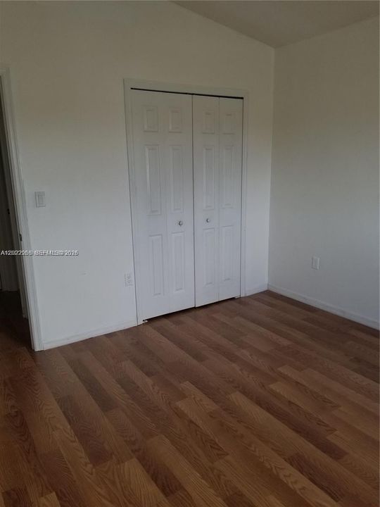 For Sale: $312,000 (3 beds, 2 baths, 1264 Square Feet)