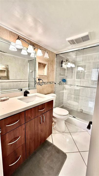 В аренду: $1,650 (1 спален, 1 ванн, 900 Квадратных фут)