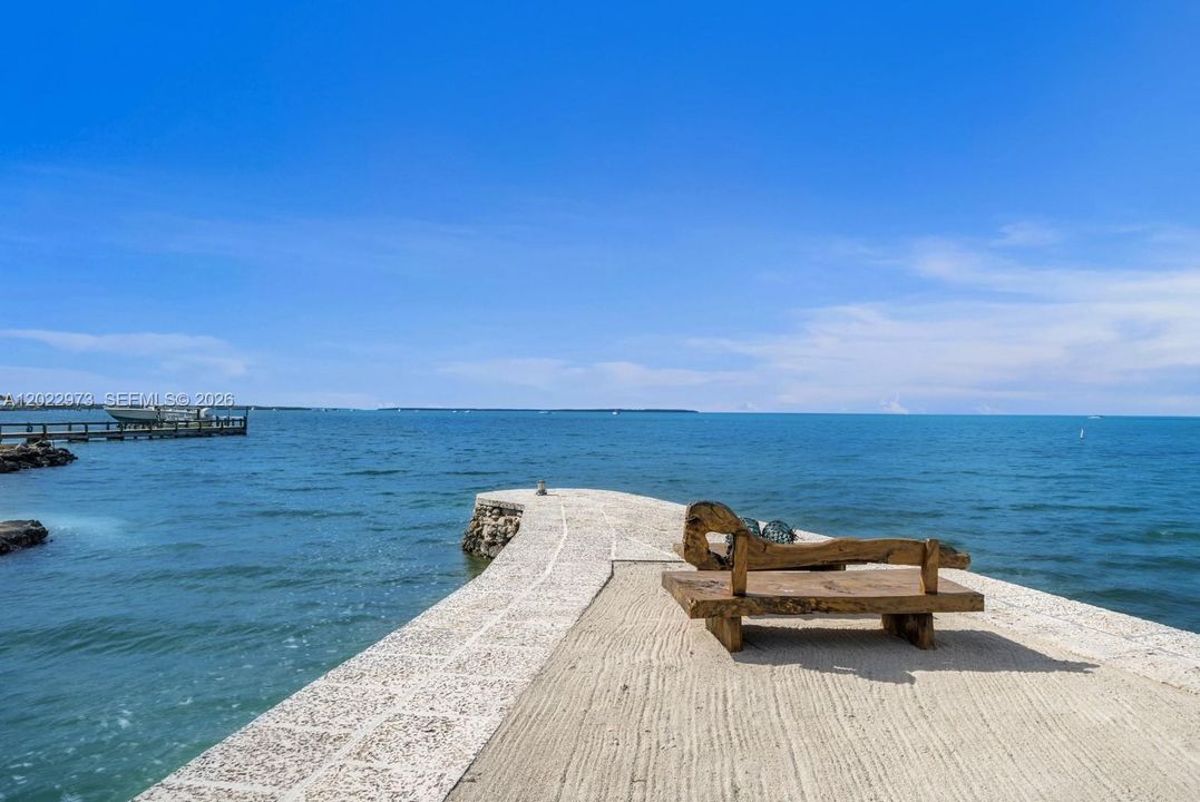 For Sale: $25,000,000 (7 beds, 10 baths, 8288 Square Feet)