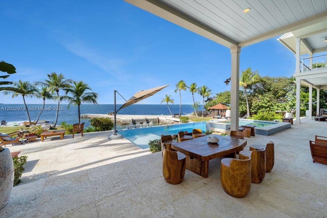 For Sale: $25,000,000 (7 beds, 10 baths, 8288 Square Feet)