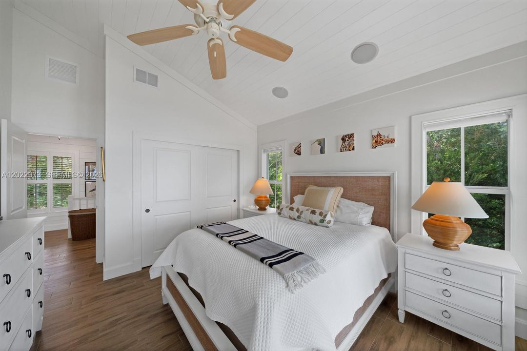 For Sale: $25,000,000 (7 beds, 10 baths, 8288 Square Feet)