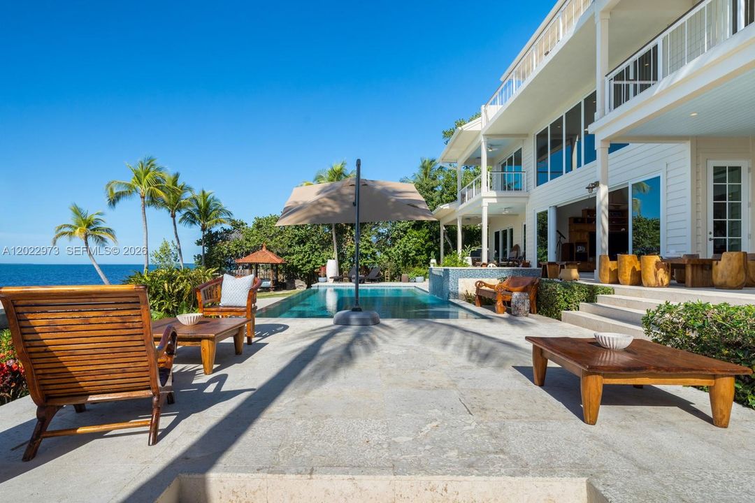 For Sale: $25,000,000 (7 beds, 10 baths, 8288 Square Feet)