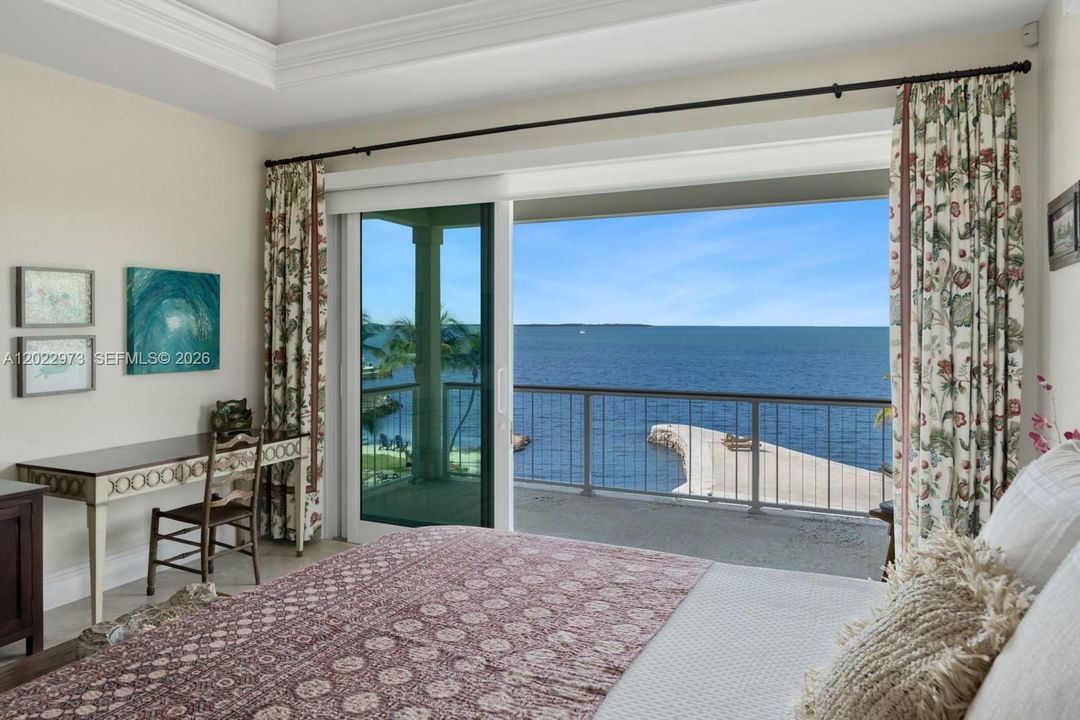 For Sale: $25,000,000 (7 beds, 10 baths, 8288 Square Feet)