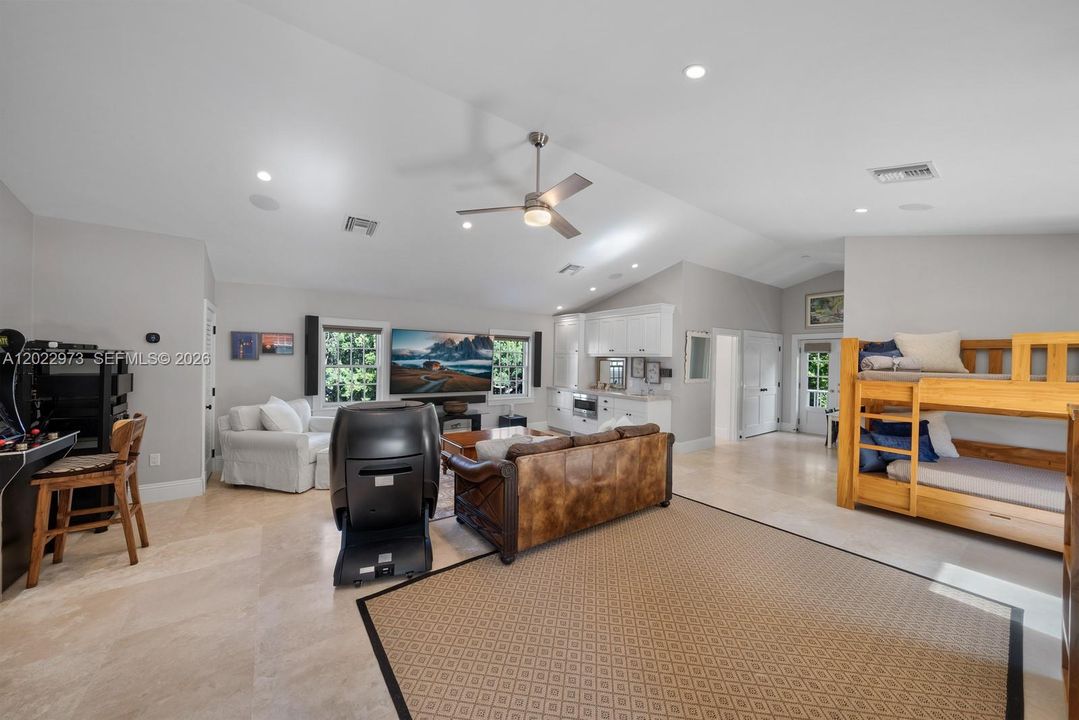For Sale: $25,000,000 (7 beds, 10 baths, 8288 Square Feet)