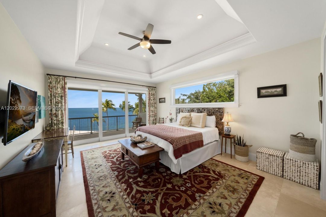 For Sale: $25,000,000 (7 beds, 10 baths, 8288 Square Feet)