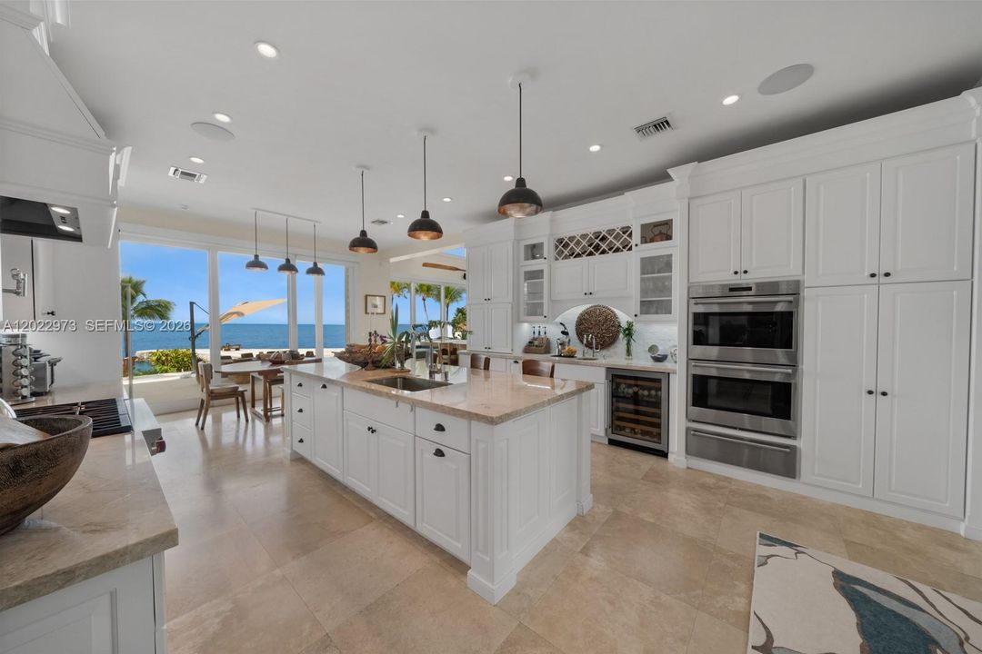 For Sale: $25,000,000 (7 beds, 10 baths, 8288 Square Feet)