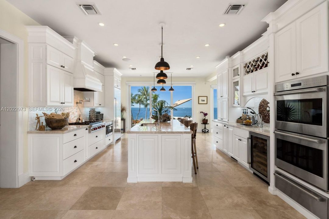 For Sale: $25,000,000 (7 beds, 10 baths, 8288 Square Feet)