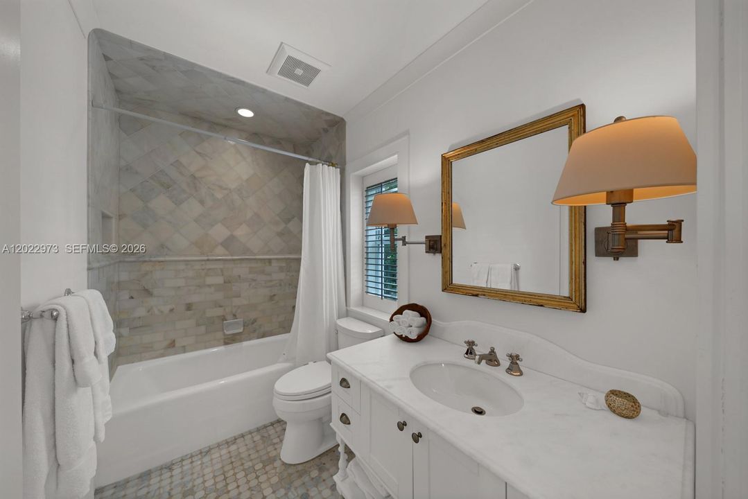 For Sale: $25,000,000 (7 beds, 10 baths, 8288 Square Feet)