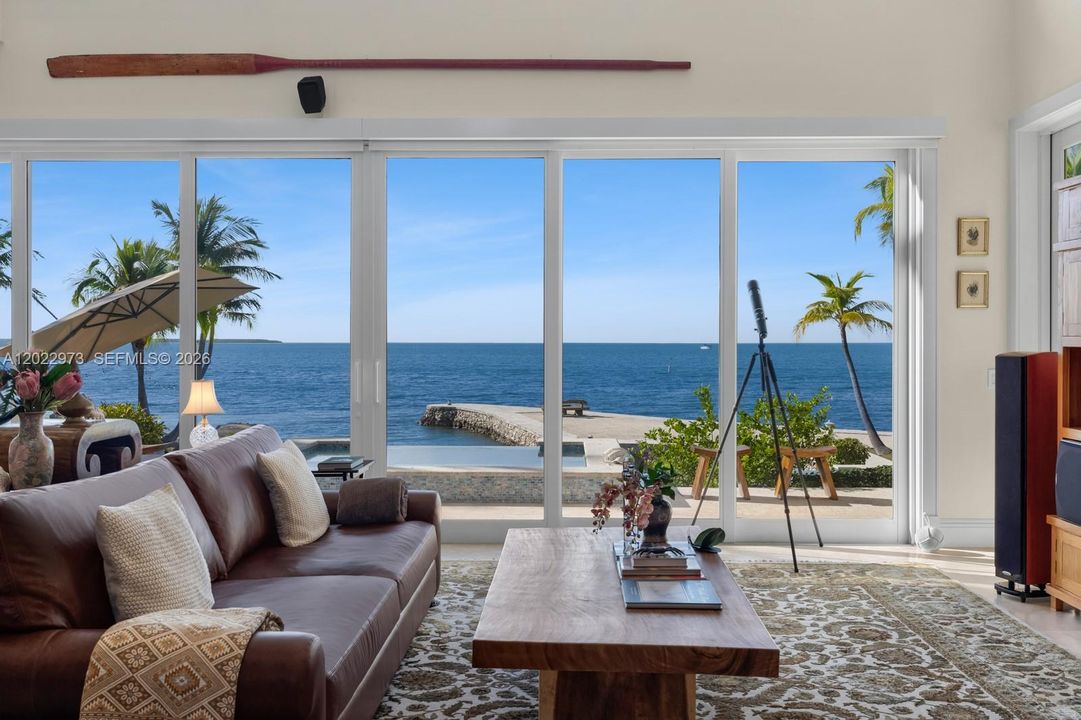 For Sale: $25,000,000 (7 beds, 10 baths, 8288 Square Feet)