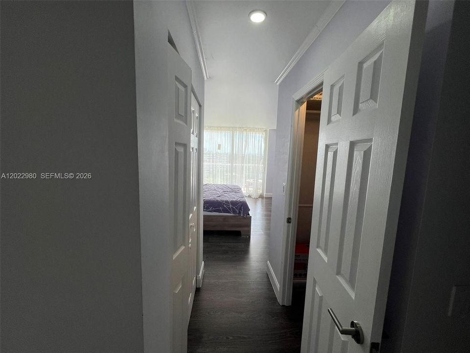 En Venta: $180,000 (1 camas, 2 baños, 861 Pies cuadrados)