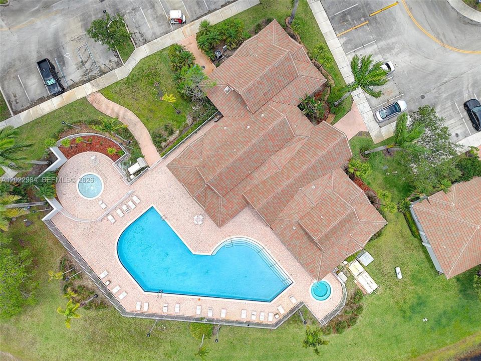 For Sale: $429,900 (3 beds, 3 baths, 1468 Square Feet)