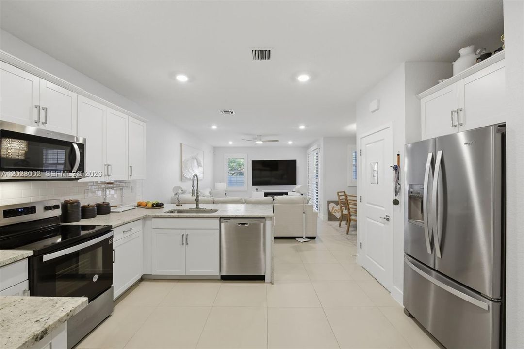 En Venta: $719,990 (3 camas, 2 baños, 1794 Pies cuadrados)