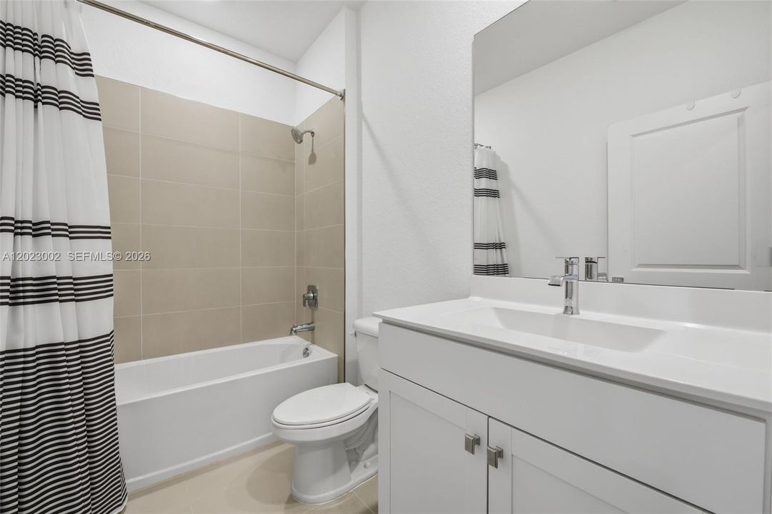 En Venta: $719,990 (3 camas, 2 baños, 1794 Pies cuadrados)