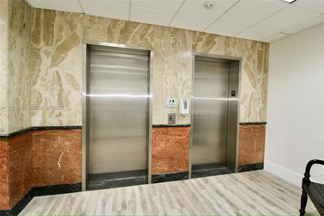 В аренду: $3,500 (0 спален, 0 ванн, 0 Квадратных фут)