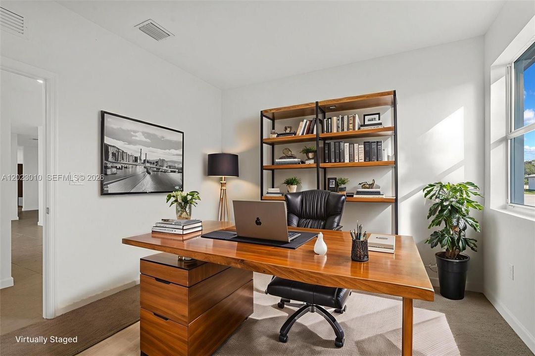 For Rent: $3,900 (4 beds, 3 baths, 2412 Square Feet)