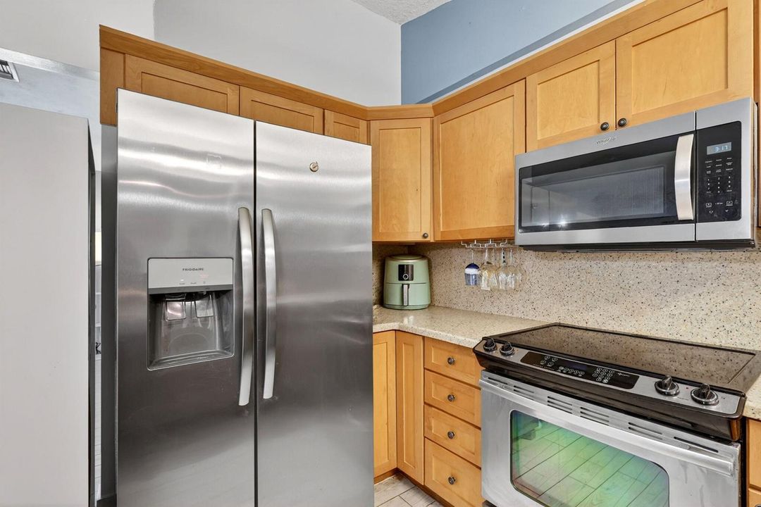 24-web-or-mls-5P1A8013