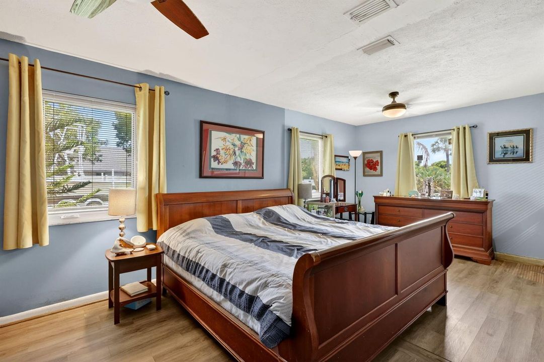 33-web-or-mls-5P1A7933