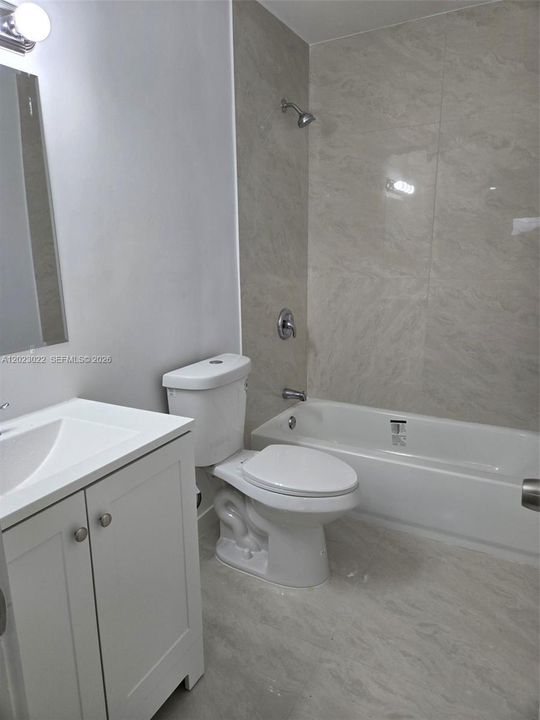 En Renta: $2,000 (2 camas, 2 baños, 970 Pies cuadrados)